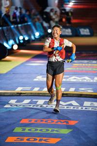 BIB: 100
                            <button type="button" onclick="openModal(22757346)" class="btn btn-primary btn-sm float-right btn-popup" data-toggle="modal" data-target=".modal-high-quality">
                        <i class="fas fa-shopping-cart"></i> Add to Cart
                    </button>
                                            <button type="button" onclick="isThisMe(22757346, true)" class="btn btn-success btn-sm float-right btn-popup btn-isme hidden" data-toggle="tooltip" data-placement="bottom" title="นี่คือรูปของคุณใช่ไหม คลิกที่นี่เพื่อเอาเข้าอัลบั้ม">
                        <i class="fas fa-plus"></i> Add to album
                    </button>
                    <button type="button" onclick="isThisMe(22757346, false)" class="btn btn-warning btn-sm float-right btn-popup btn-isnotme hidden">
                        <i class="fas fa-ban"></i> Remove from album
                    </button>